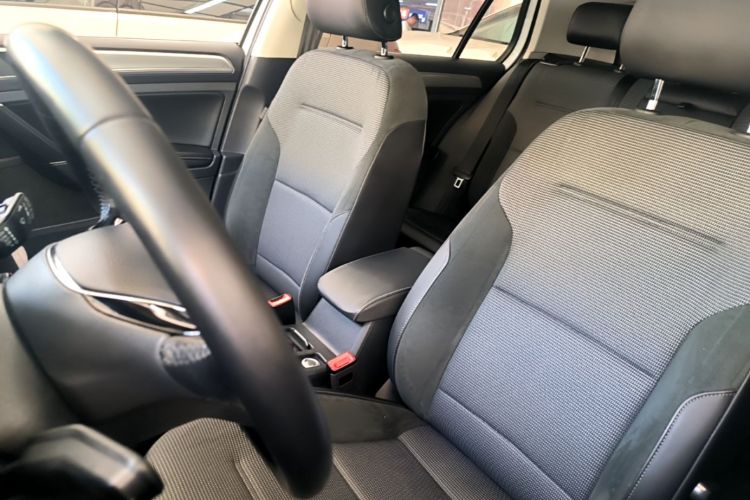Volkswagen Golf 2020 #17 Volkswagen Golf 2020 صورة سيارة #17