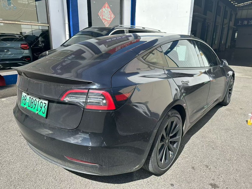 Tesla Model 3 2021 car image #7