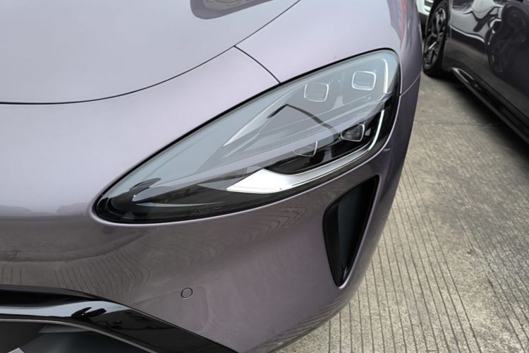 2026 #23 2026 immagine di auto #23