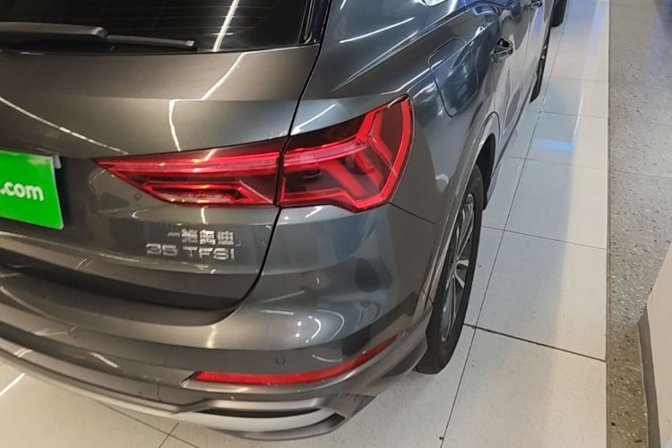 Audi Q3 2021 #8 Audi Q3 2021 car image #8