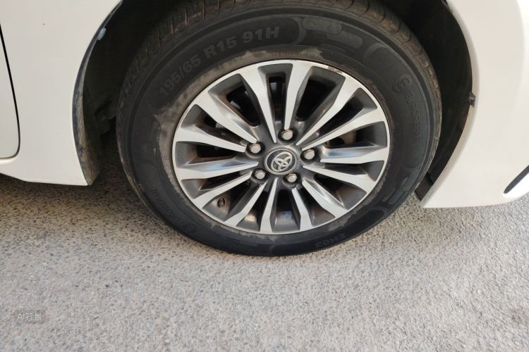 Toyota Corolla 2018 #9 Toyota Corolla 2018 car image #9