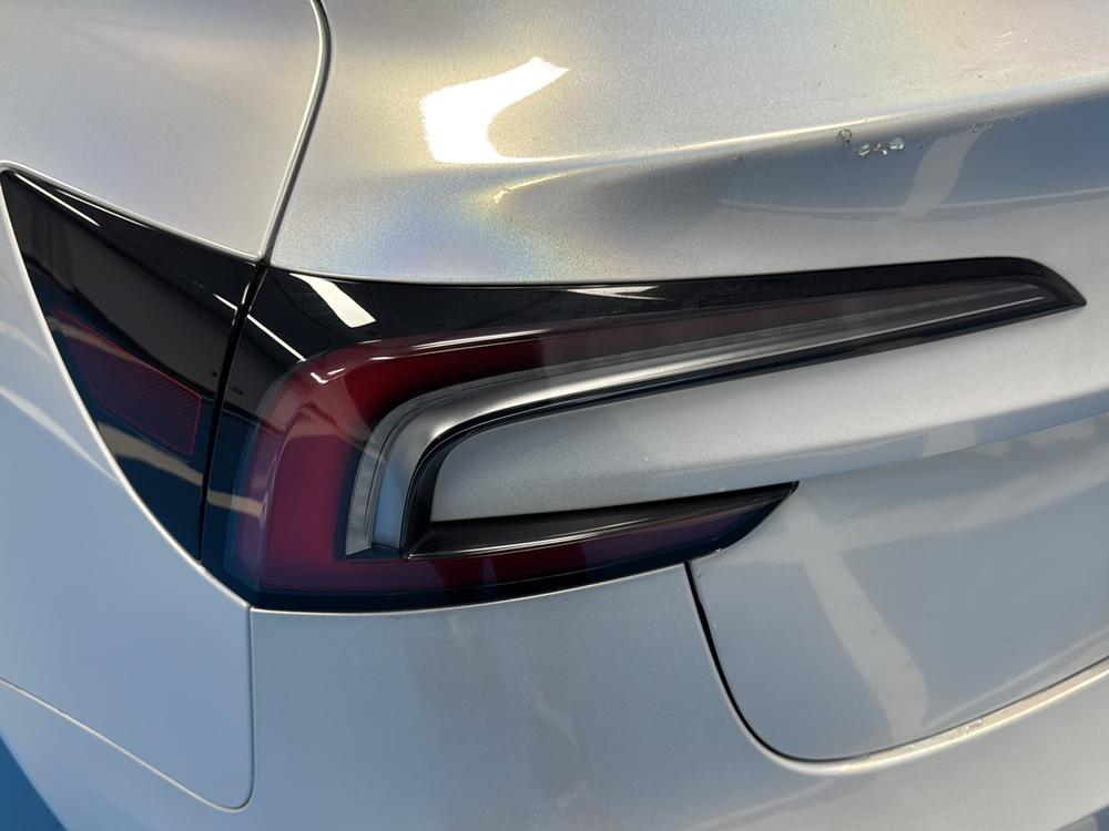 Tesla Model 3 2023 #13 Tesla Model 3 2023 car image #13
