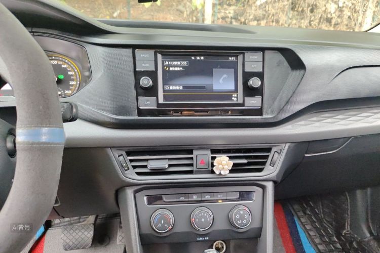 Volkswagen Tharu 2019 imagen de coche #15