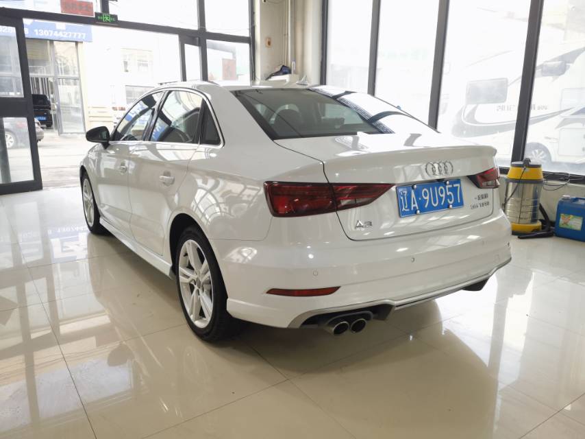 Audi A3 2018 car image #7