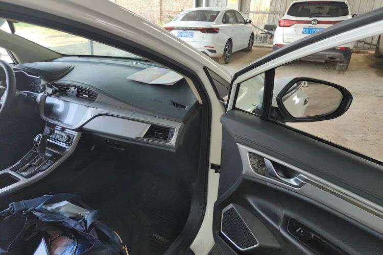 GEELY Emgrand GS 2019 #21 GEELY Emgrand GS 2019 car image #21