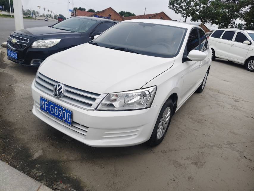 Volkswagen Santana 2014 car image 