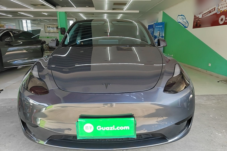 Tesla Model Y 2022 #3 Tesla Model Y 2022 car image #3