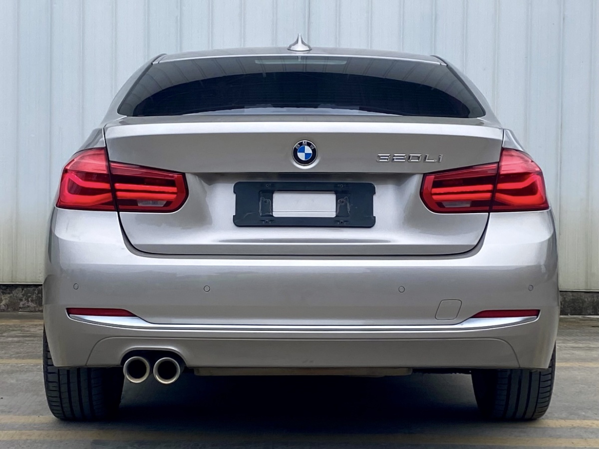 BMW 3 Series 2018 #7 BMW 3 Series 2018 car image #7