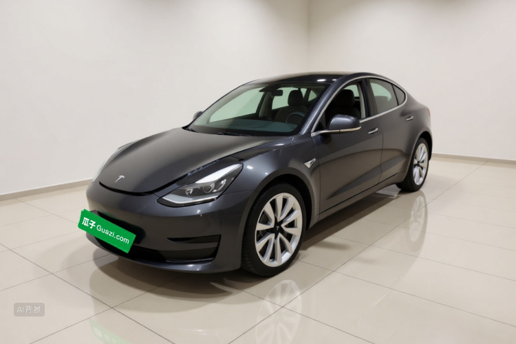 Tesla Model 3 2020 car image #2