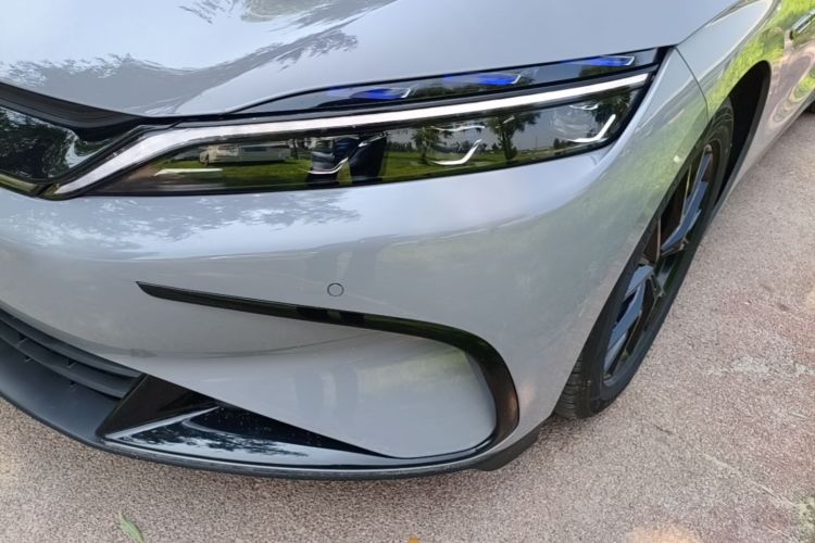 BYD Han 2024 car image #23