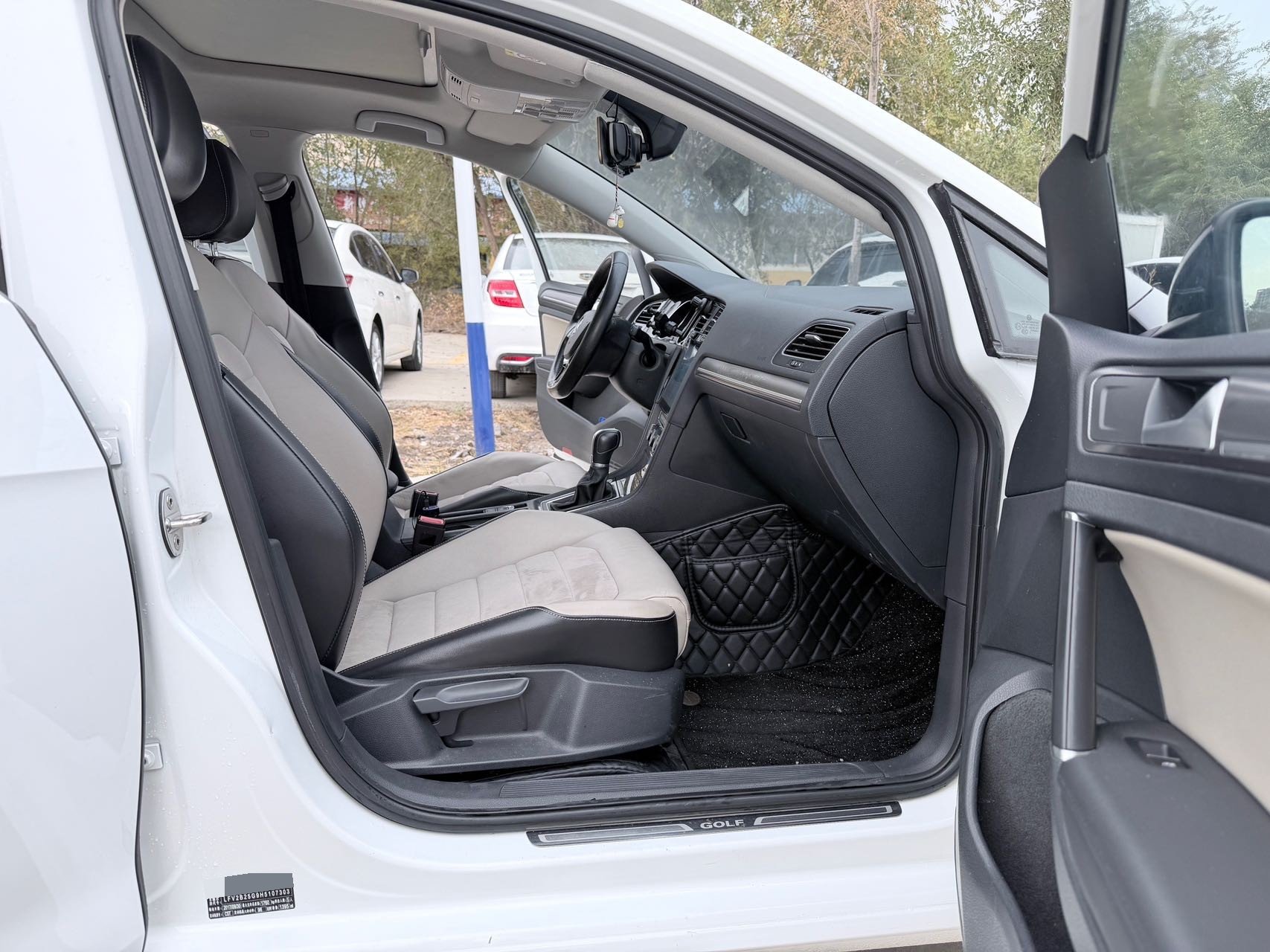 2017 image de voiture #6