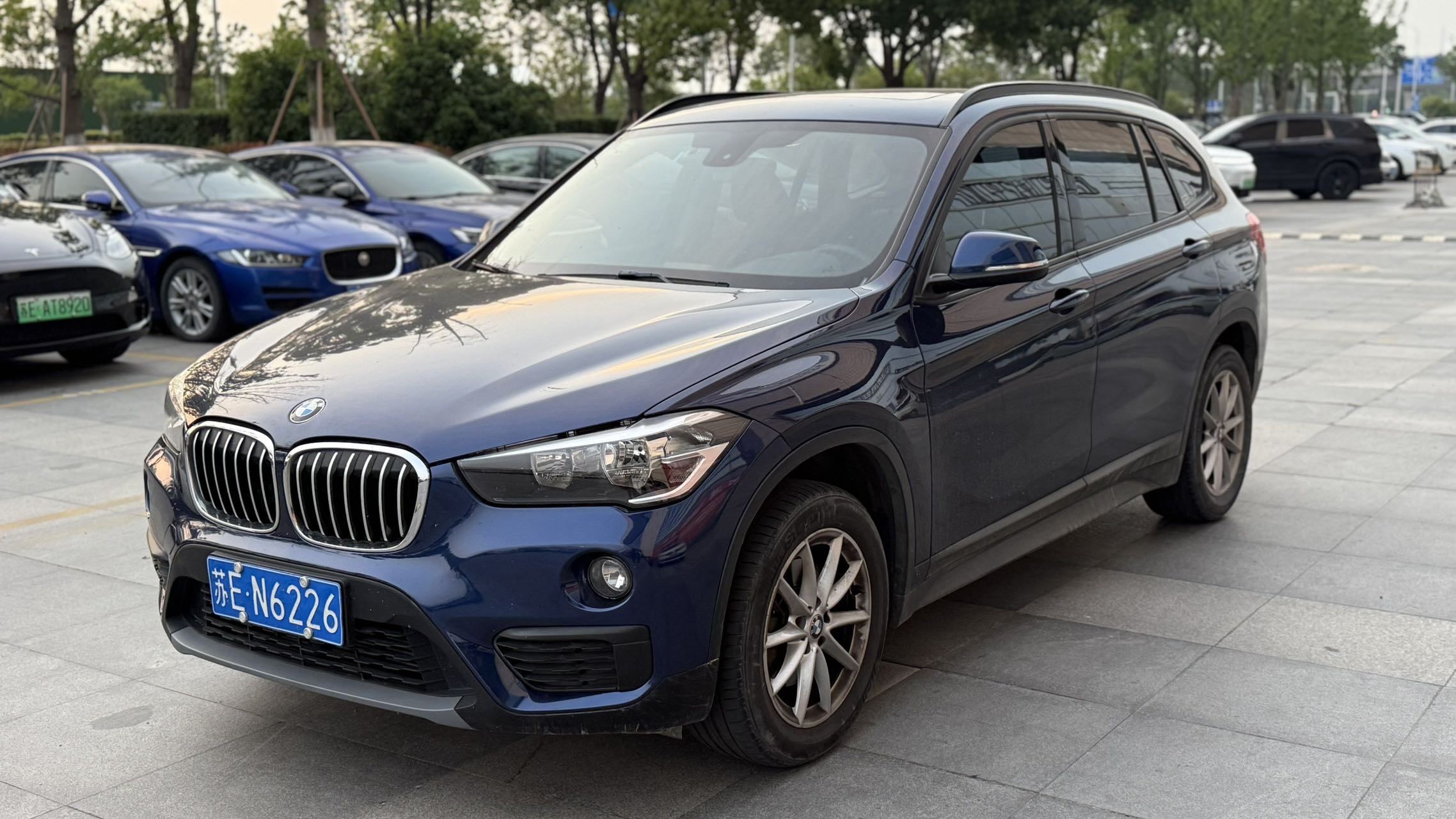 BMW X1 2018 car image 
