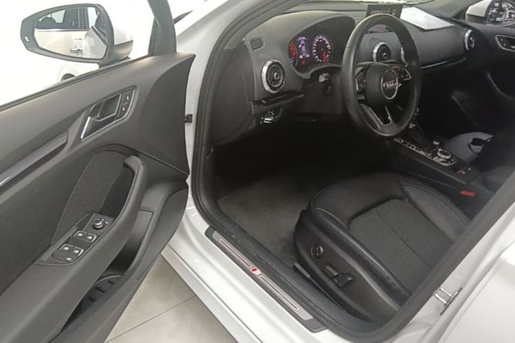 Audi A3 2018 #16 Audi A3 2018 car image #16