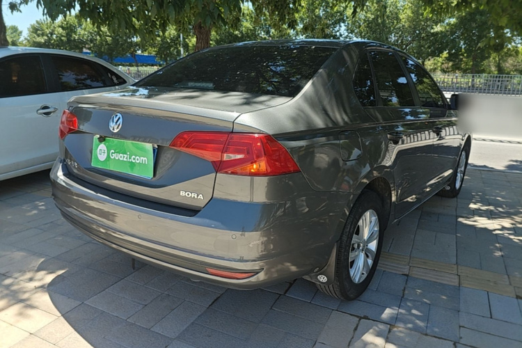 Volkswagen Bora 2016 immagine di auto #7