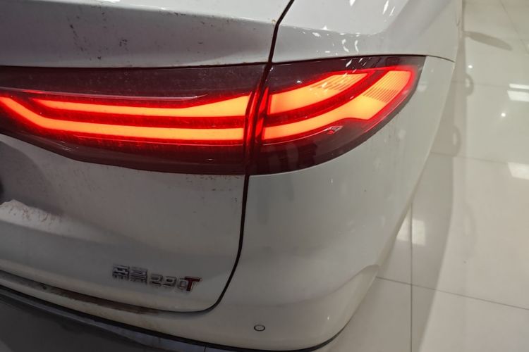 GEELY Emgrand 2025 изображение автомобиля #8