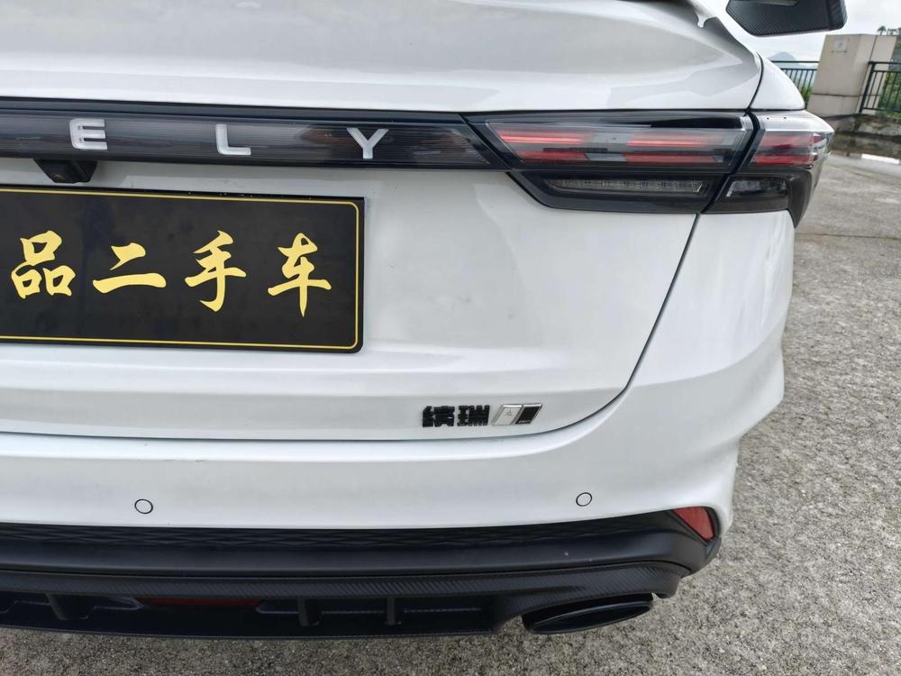 GEELY Binray 2022 car image #6