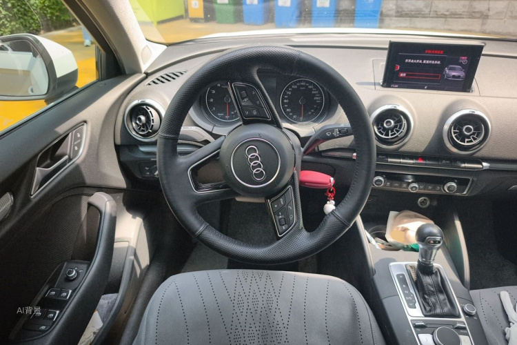 Audi A3 2017 immagine di auto #12