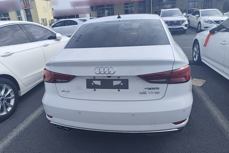 Audi A3 2019 car image #6