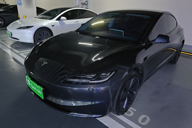 Tesla Model 3 2025 #2 Tesla Model 3 2025 car image #2