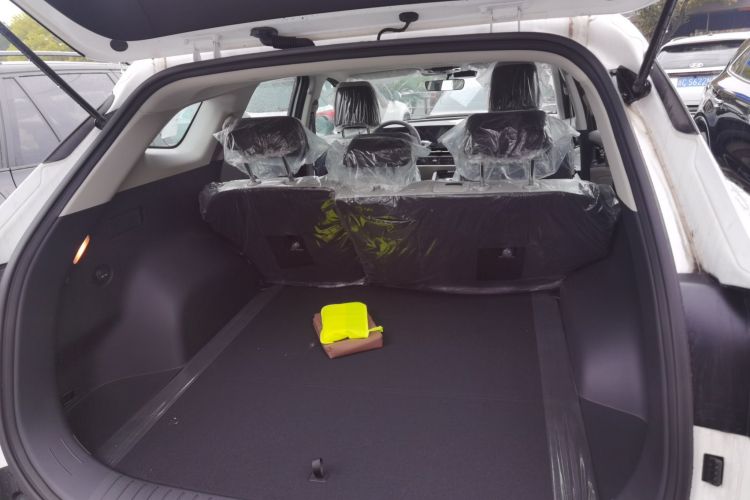 起亚 狮铂拓界 2025 汽车图片 #21