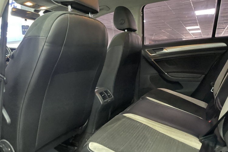 Volkswagen Golf 2018 #6 Volkswagen Golf 2018 car image #6