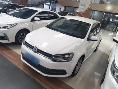 Volkswagen Polo 2017 car image 