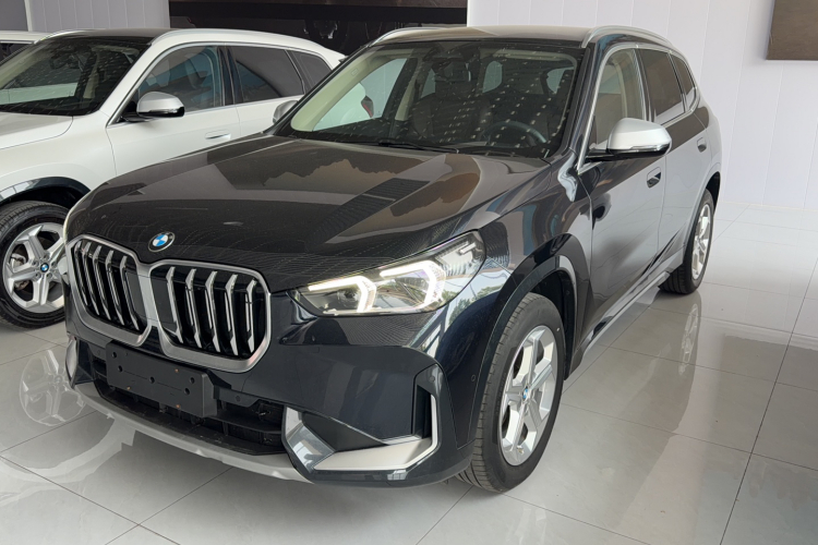 BMW X1 2023 #2 BMW X1 2023 car image #2