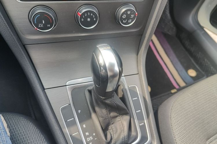 Volkswagen Golf 2016 #14 Volkswagen Golf 2016 car image #14