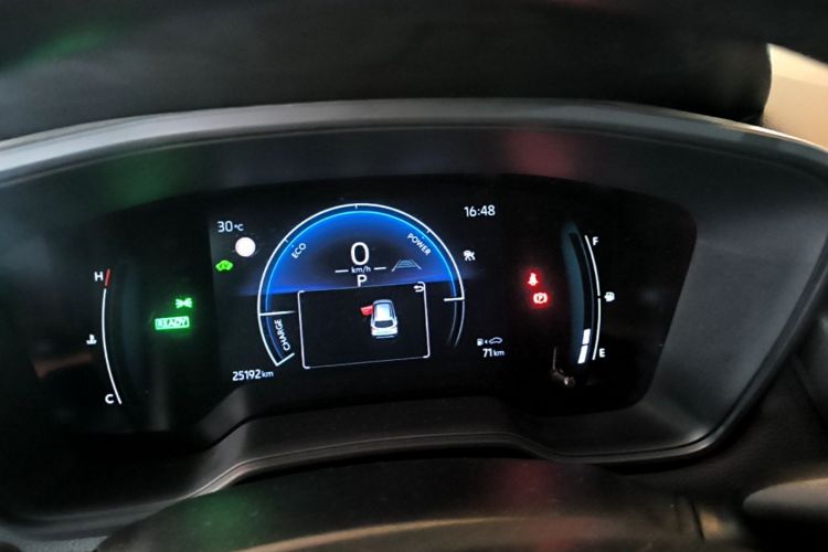 Toyota Corolla Cross 2023 car image #16