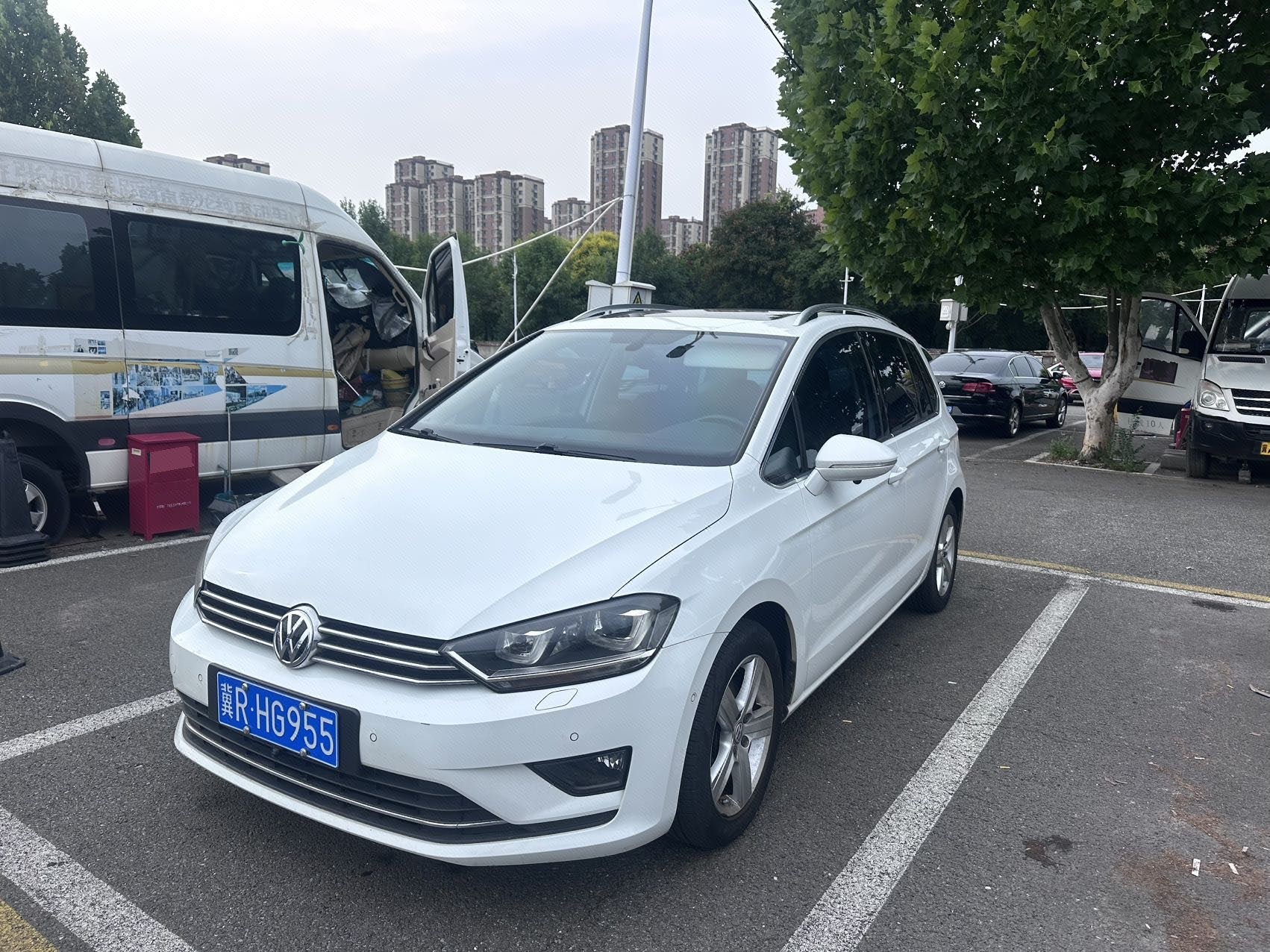 Volkswagen Golf (Imported) 2016 Volkswagen Golf (Imported) 2016 صورة سيارة