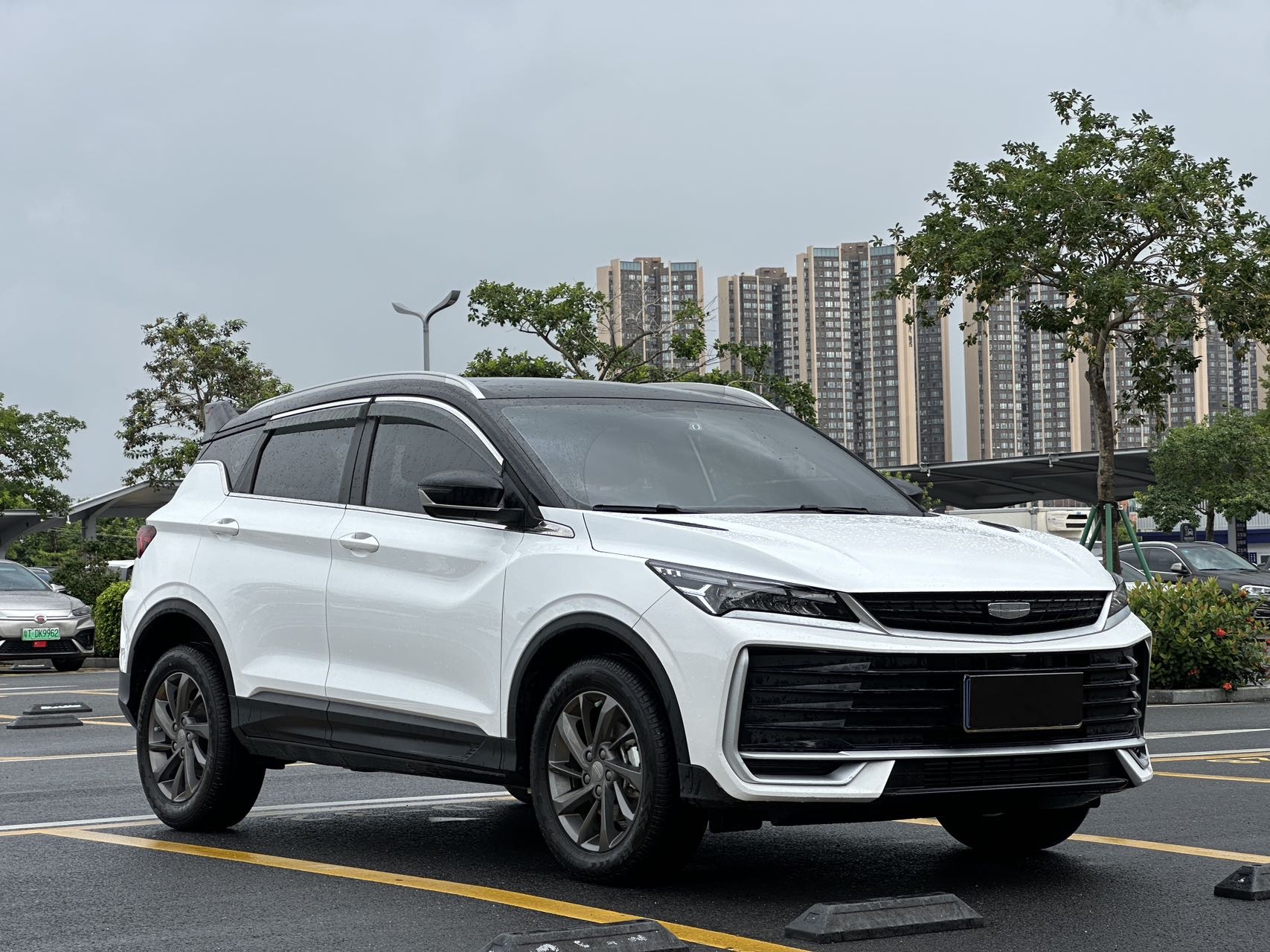 GEELY Coolray 2025 #3 GEELY Coolray 2025 car image #3