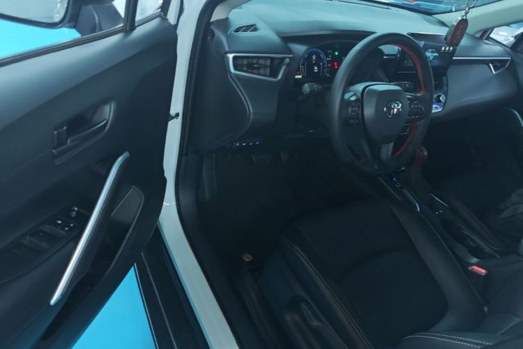 Toyota Corolla Cross 2023 image de voiture #16