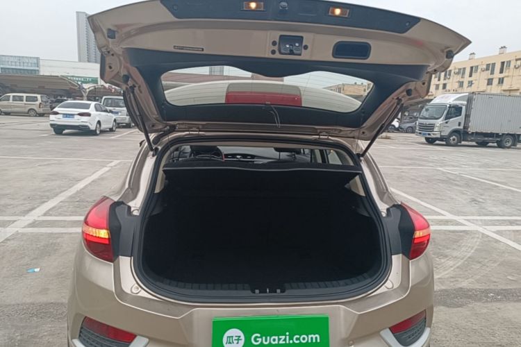 GEELY Emgrand GS 2017 #21 GEELY Emgrand GS 2017 immagine di auto #21