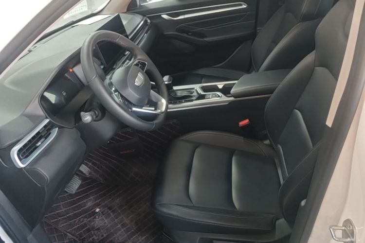 GEELY Emgrand 2025 car image #19