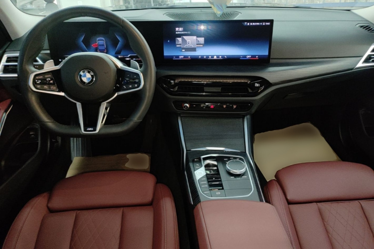 BMW 3 Series 2025 car image #11