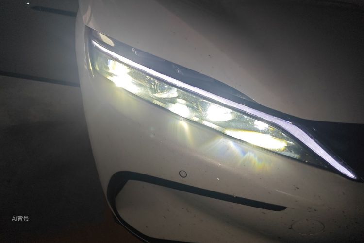 BYD Han 2022 immagine di auto #8