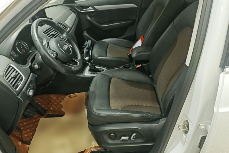 Audi Q3 2017 #15 Audi Q3 2017 car image #15