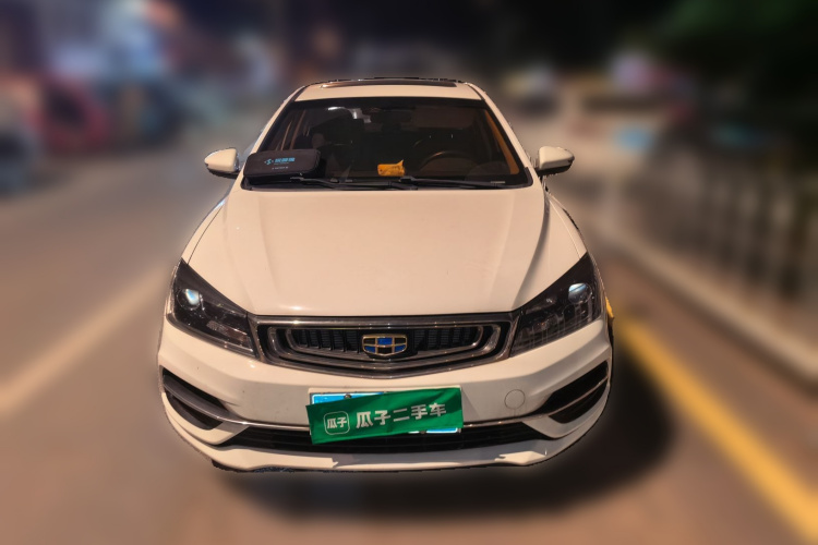 GEELY Emgrand 2019 car image #3