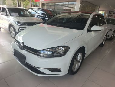 Volkswagen Golf 2019 car image 