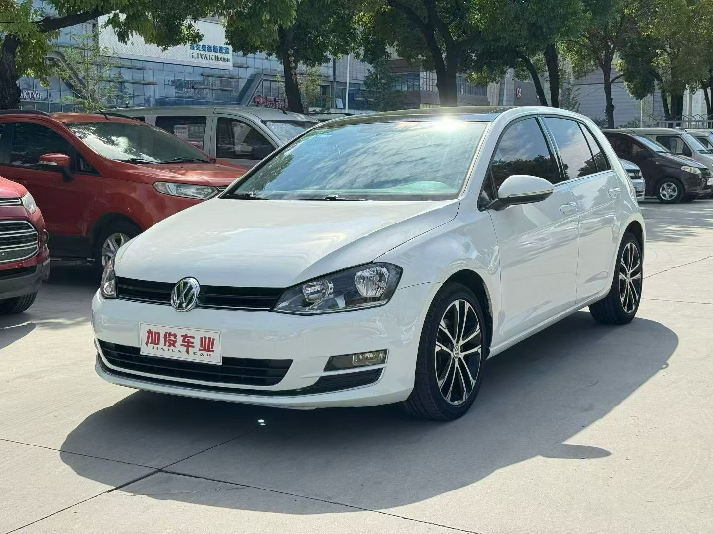 Volkswagen Golf 2016 Volkswagen Golf 2016 car image