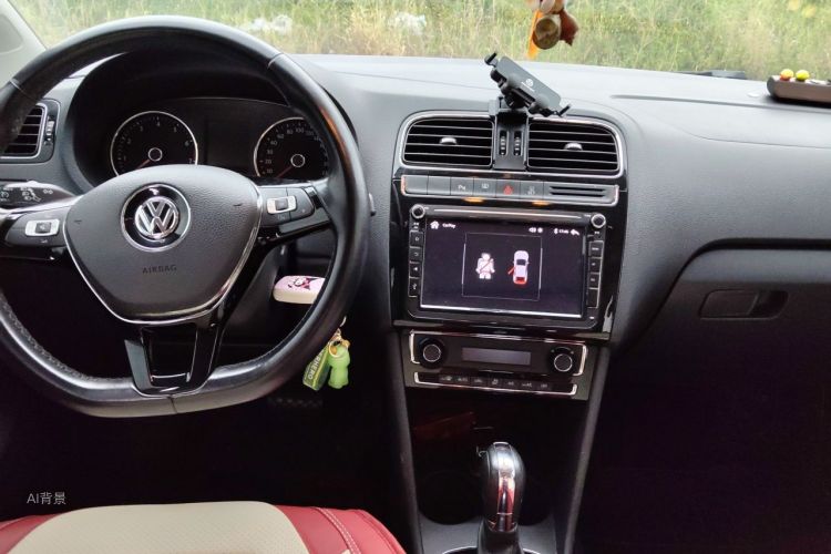 Volkswagen Polo 2015 #11 Volkswagen Polo 2015 car image #11