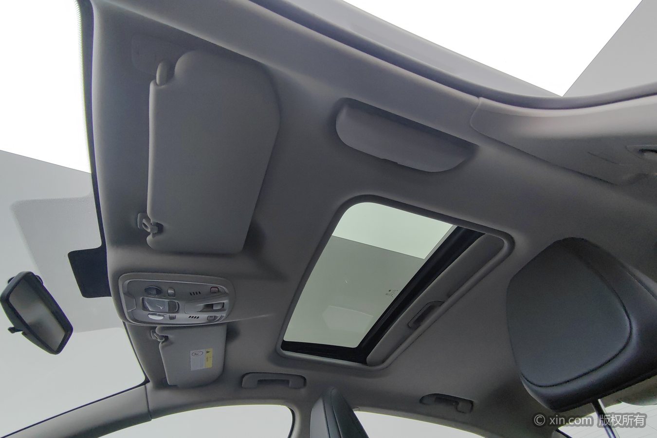Peugeot 408 2024 car image #15