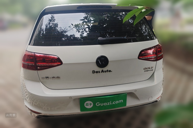 Volkswagen Golf 2017 car image #6