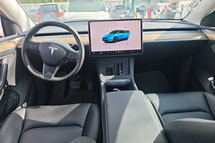 Tesla Model Y 2022 #12 Tesla Model Y 2022 car image #12