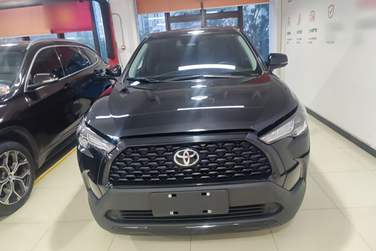 Toyota Corolla Cross 2025 car image #3
