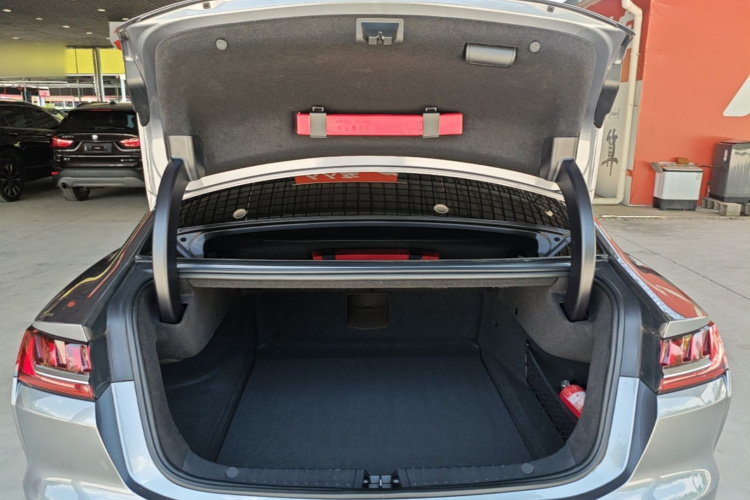 BYD Han 2021 car image #19