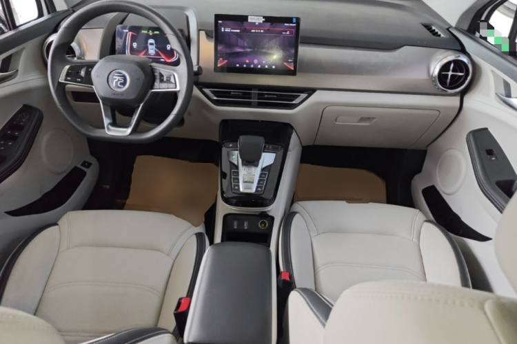 BYD Yuan Pro 2021 #10 BYD Yuan Pro 2021 изображение автомобиля #10