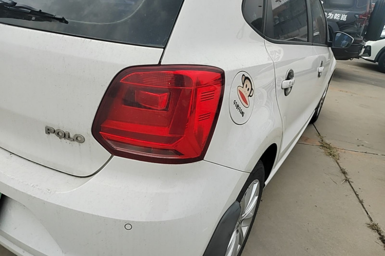 Volkswagen Polo 2015 #8 Volkswagen Polo 2015 car image #8