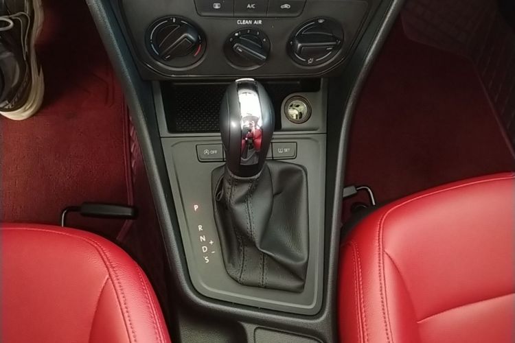 Volkswagen Lavida 2024 car image #14