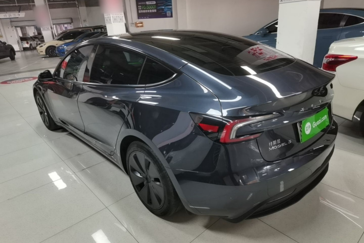 Tesla Model 3 2024 #5 Tesla Model 3 2024 car image #5